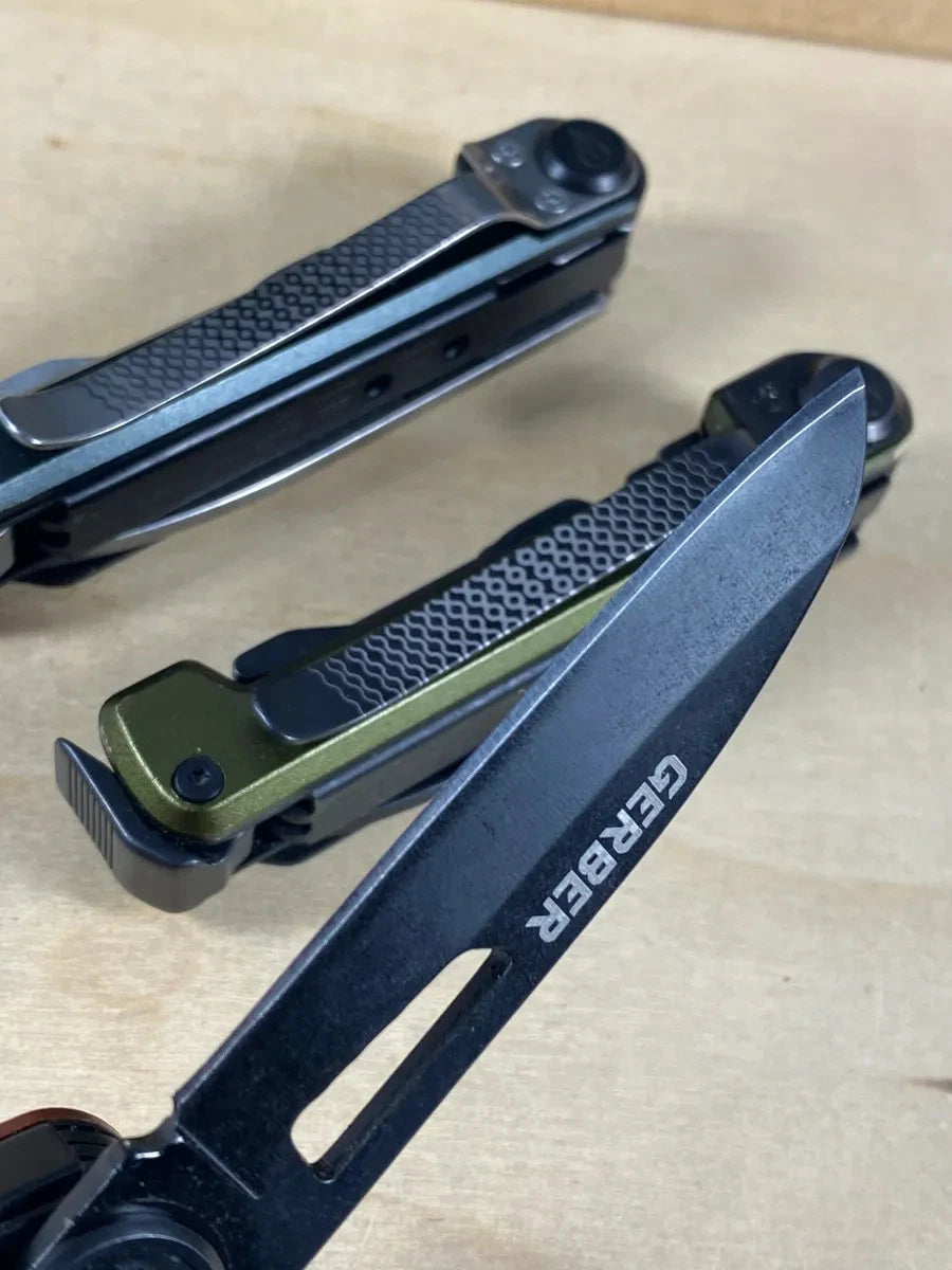 GERBER Armbar Scout EDC Pocket Knife Multitool - Light Usage